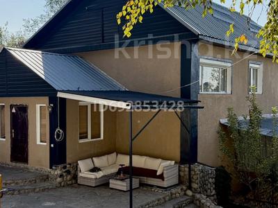Отдельный дом · 6 комнат · 200 м² · 15 сот., мкр Тау Самал — Кербулакская 5б за 210 млн 〒 в Алматы, Медеуский р-н