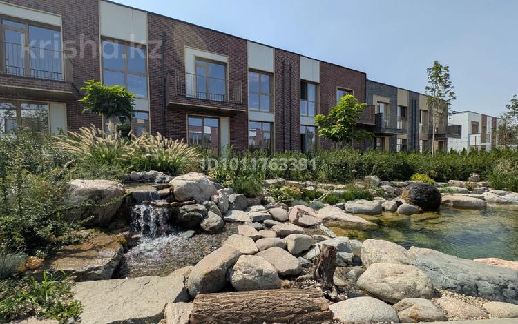 5-бөлмелі пәтер · 160 м², Усенова (Талжанова) 1/22 (1а), бағасы: 188 млн ₸ в Алматы, Наурызбайский р-н — фото 25