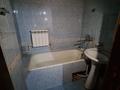2-комнатная квартира · 50 м² · 4/5 этаж, 21 микрарайон 18 дом — Жангелдина за 18.2 млн ₸ в Шымкенте, Аль-Фарабийский р-н — фото 4