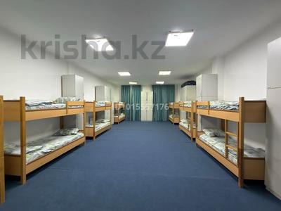 1-бөлмелі пәтер · 60 м² · 1/3 қабат, №2 ш/а. 20а, бағасы: 30 000 ₸ в Алматы, Ауэзовский р-н