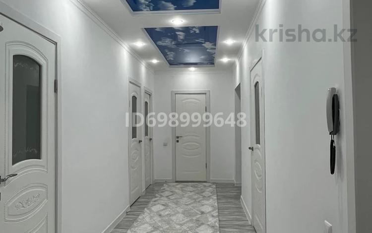 4-комнатная квартира · 107 м² · 5/5 этаж, Дина Нурпейсова 10 за 50 млн 〒 в Уральске — фото 12
