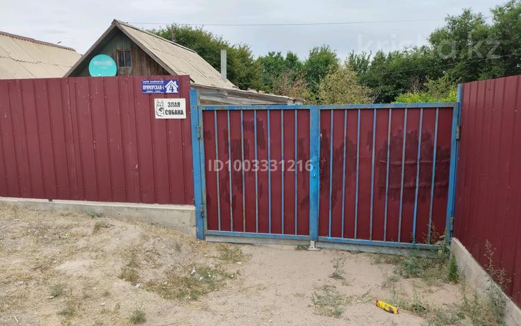 Отдельный дом · 2 комнаты · 65 м² · 10 сот., Приморская 1-4 — За магазином заря Капчагая второй дом. в доль дороги за 19 млн 〒 в Конаеве — фото 2