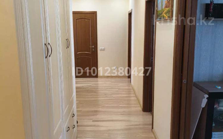 3-бөлмелі пәтер · 103.1 м² · 5/10 қабат, Алматы 11 — Туркестан, бағасы: 65 млн ₸ в Астане, Есильский р-н — фото 3