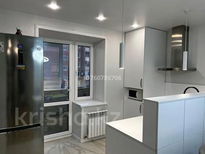 3-комнатная квартира · 105 м² · 2/9 этаж, Каирбекова 358/3 — Каирбекова Курганская за 49.5 млн ₸ в Костанае