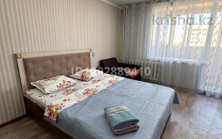 1-комнатная квартира · 70 м² · 6/9 этаж, Шакарима 42 за 11 000 ₸ в Семее — фото 15