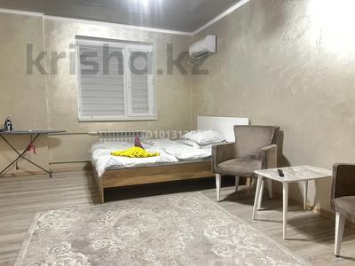 1-бөлмелі пәтер · 40 м², 17-ш/а. 90, бағасы: 10 000 ₸ в Актау, 17-й мкр