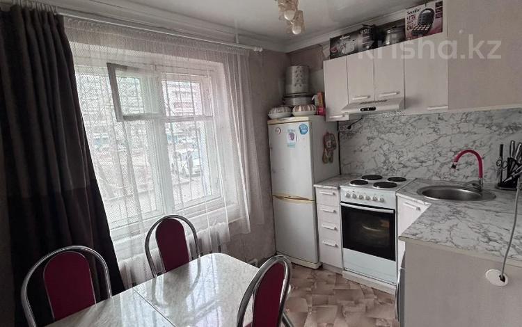 3-комнатная квартира · 60 м² · 1/5 этаж, Энергетиков 40А за 14.6 млн ₸ в Экибастузе — фото 4