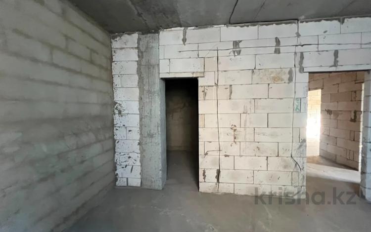 3-комнатная квартира · 123.6 м² · 1/4 этаж, мкр. Алтын орда, Саздинское лесничество за 26 млн ₸ в Актобе — фото 2