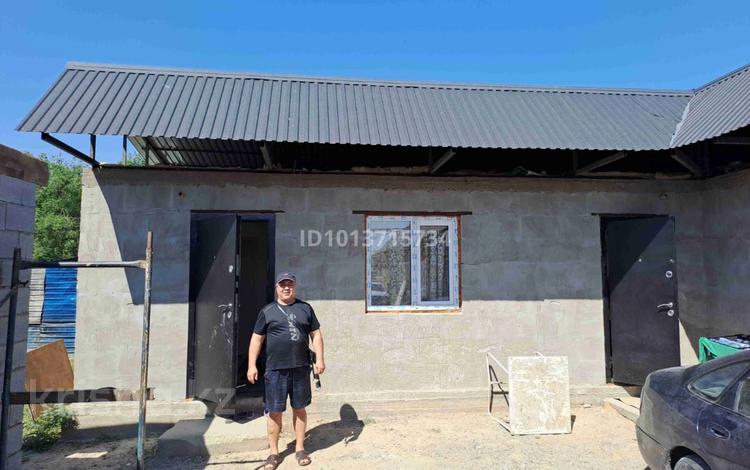 Жеке үй · 5 бөлме · 200 м² · 6 жүзд., M. Oтемисулы 379, бағасы: 28 млн ₸ в  — фото 2