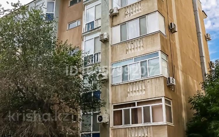 2-комнатная квартира · 62 м² · 5/5 этаж, Сатпаева 5Г — За домом гостиница Пекин за 200 000 〒 в Атырау, мкр Авангард-4 — фото 15