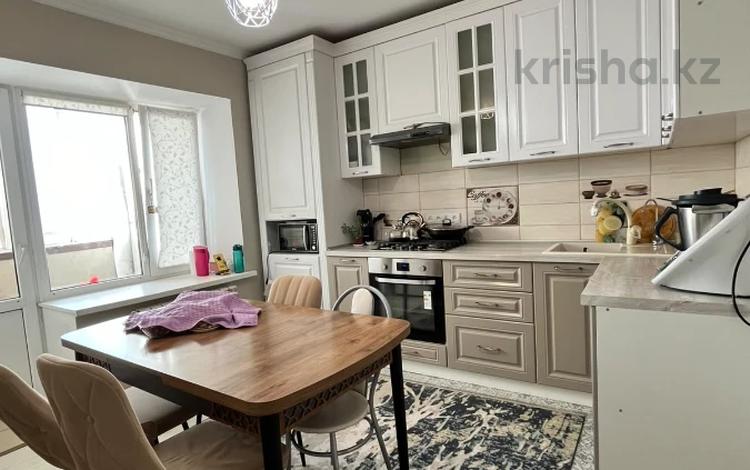 3-комнатная квартира · 92.6 м² · 9/10 этаж, алтын орда за 37.5 млн ₸ в Актобе — фото 2
