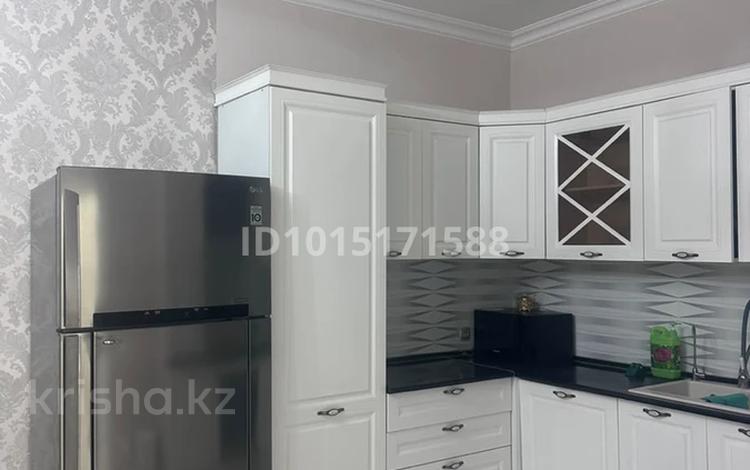 3-бөлмелі пәтер · 100 м² · 5/13 қабат, Розыбакиева 247, бағасы: 800 000 ₸ в Алматы, Бостандыкский р-н — фото 2