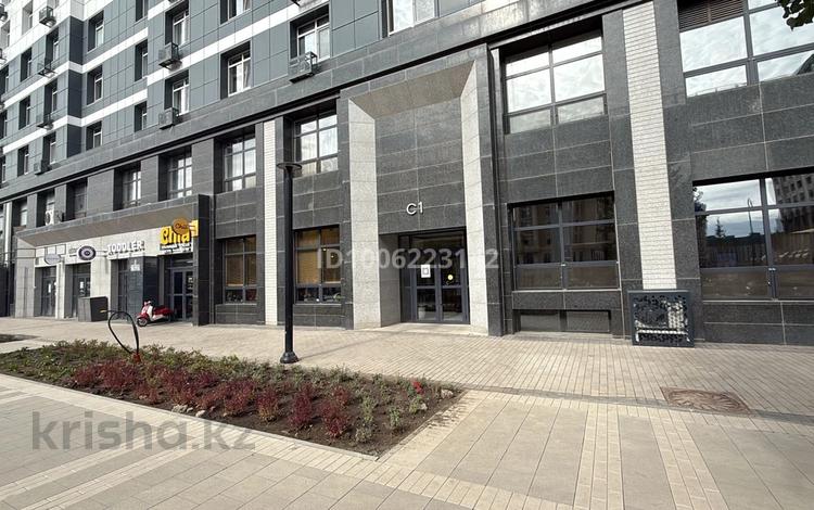 3-комнатная квартира · 78 м² · 10/21 этаж, Калдаякова за 78 млн ₸ в Астане, Алматы р-н — фото 2