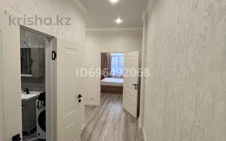 2-комнатная квартира, 60 м², 3/5 этаж помесячно, мкр Кайрат 2