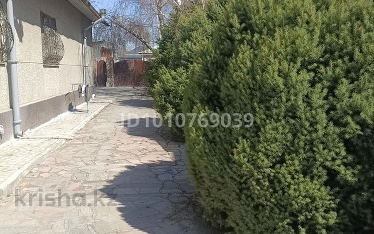 3-комнатная квартира · 85 м² · 2/2 этаж, мкр Калкаман-2, Мкр Калкаман-2, Латифа Кыдырбекова 36 — Сабденова/Кыдырбекова за 200 000 ₸ в Алматы, Наурызбайский р-н — фото 2