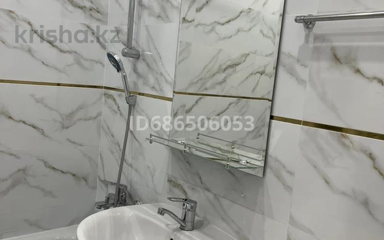 1-комнатная квартира · 40 м² · 13/13 этаж, Есенова 160/3 за 250 000 ₸ в Алматы, Жетысуский р-н — фото 2