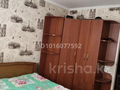 2-комнатная квартира · 50 м² · 1/9 этаж, Камзина за 180 000 ₸ в Павлодаре