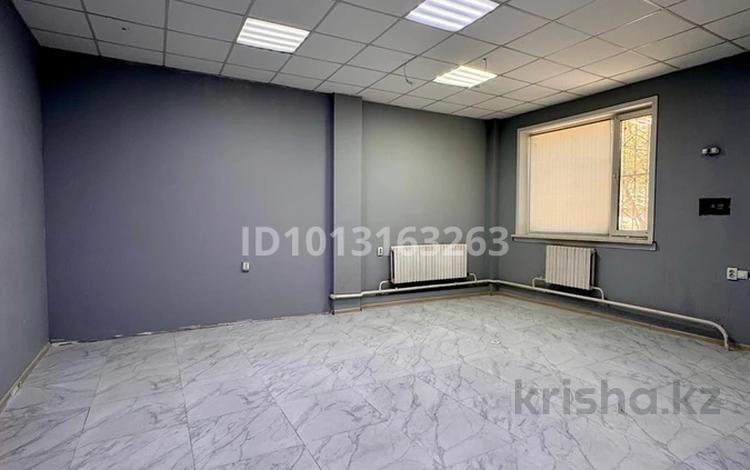 Еркін, кеңселер, дүкендер мен бутиктер, қоймалар · 205 м², бағасы: 750 000 ₸ в Астане, р-н Байконур — фото 2