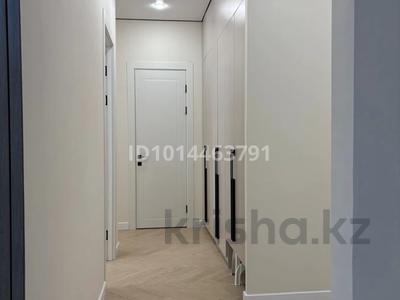 3-комнатная квартира · 67 м², Онғарсынва 8/1 — Фариза Онгарсынова 8/1 за 50 млн ₸ в Астане, Есильский р-н
