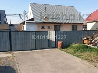 Жеке үй · 4 бөлме · 150 м² · 4 сот., мкр Альмерек, Закарпатская 154 — Ахметова, бағасы: 72 млн ₸ в Алматы, Турксибский р-н