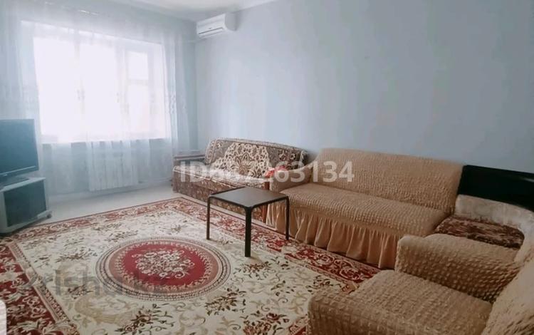 1-комнатная квартира · 47 м² · 5/5 этаж, мкр Сары Арка 30 за 180 000 ₸ в Атырау — фото 2