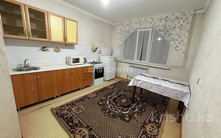 1-комнатная квартира · 40 м² · 5/5 этаж, мкр Жас Канат 1/56 за 170 000 ₸ в Алматы, Турксибский р-н — фото 2