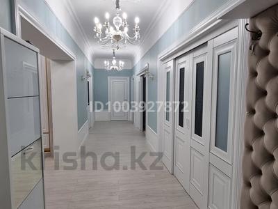 5-комнатная квартира · 152 м² · 2/3 этаж, мкр Кунгей , Мкр Кунгей Ондасынова 8 за 88 млн 〒 в Караганде, Казыбек би р-н