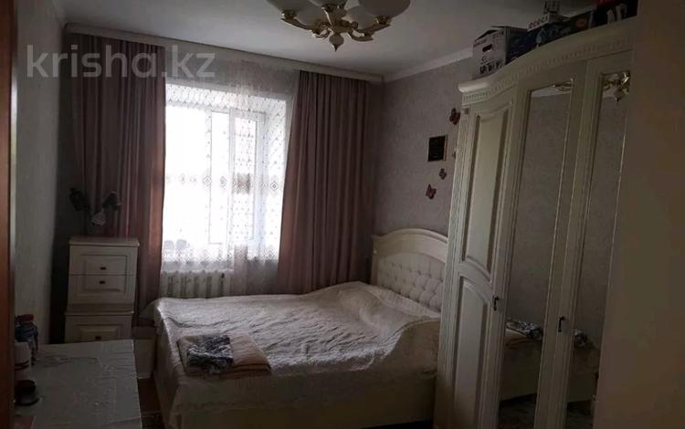 4-бөлмелі пәтер, 90 м², 3/6 қабат, Чернышевского 107 — Рыскулова, бағасы: 22.5 млн 〒 в Актобе — фото 2