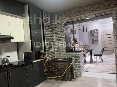 Часть дома · 3 комнаты · 84 м² · 3 сот., мкр 112 квартал — Сырдаринская за 23 млн ₸ в Шымкенте, Туран р-н