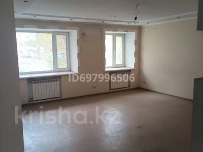 4-комнатная квартира · 81.7 м² · 1/4 этаж, Абая 140а — Пушкина за ~ 16.6 млн 〒 в Кокшетау