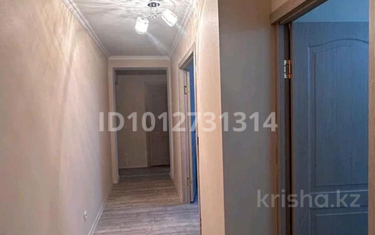3-бөлмелі пәтер · 66 м² · 2/10 қабат, Карагайлы 114, бағасы: 200 000 ₸ в Семее, Красный Кордон — фото 2