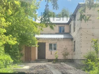 Отдельный дом · 5 комнат · 250 м² · 8 сот., Медеу 19 — Магазин Арман за 60 млн 〒 в Астане, Сарыарка р-н