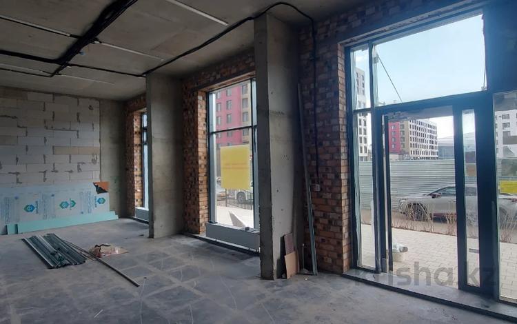 Свободное назначение · 61.4 м² за 500 000 ₸ в Астане, Нура р-н — фото 3