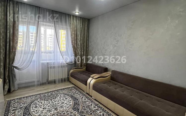 3-комнатная квартира · 91 м² · 4/10 этаж, Есенберлина 46 — проспект Каныша Сатпаева за 30 000 ₸ в Усть-Каменогорске — фото 2