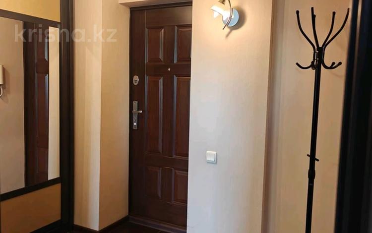 1-бөлмелі пәтер · 38 м² · 5/9 қабат, Көктем-1 ш/а. 1а, бағасы: 330 000 ₸ в Алматы, Бостандыкский р-н — фото 2