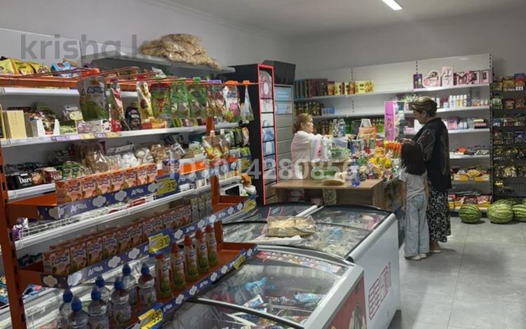 Магазины и бутики · 106 м² за 440 000 ₸ в Шымкенте, Абайский р-н — фото 2