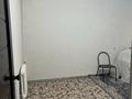 2-бөлмелі пәтер · 60 м² · 5/5 қабат, каратюбинское шоссе 46 — каратюбинское шоссе остановка общежития, бағасы: 20 млн ₸ в Шымкенте, Енбекшинский р-н — фото 7