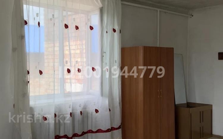 1-комнатная квартира · 37 м² · 3/3 этаж, Алтайская 34/2 за 80 000 ₸ в Усть-Каменогорске — фото 14