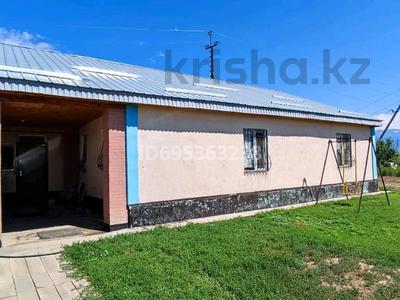 Жеке үй · 4 бөлме · 115 м² · 9 сот., мкр Коккайнар, Акшагыл 58 — Саялы 2, бағасы: 60 млн ₸ в Алматы, Алатауский р-н