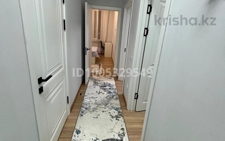 2-бөлмелі пәтер · 52.2 м² · 2/3 қабат, мкр Таусамалы, Жандосова 70Б, бағасы: 300 000 〒 в Алматы, Наурызбайский р-н — фото 2