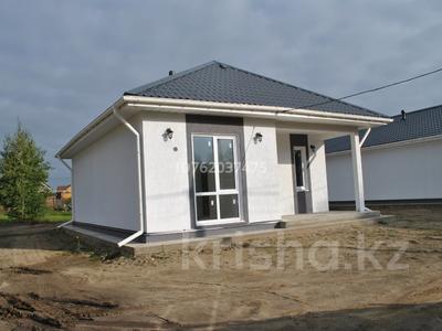 Отдельный дом · 3 комнаты · 85 м² · 6 сот., Новосибирск,Гармония, 22 улица, дом 18 за 40 млн 〒