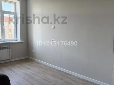 2-бөлмелі пәтер · 43 м² · 7/10 қабат, Микрорайон Степной-2 участок 2/6, бағасы: 26 млн ₸ в Караганде, Казыбек би р-н
