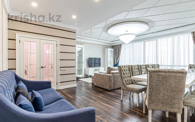 4-комнатная квартира · 180 м² · 16/20 этаж, Аль-фараби 5г за 100 000 ₸ в Алматы, Бостандыкский р-н — фото 19