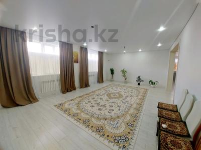 Отдельный дом · 4 комнаты · 190 м² · 9 сот., Мичурино 16 за 22.8 млн 〒 в Уральске