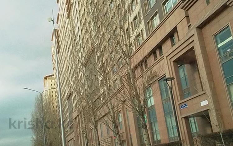 5-комнатная квартира · 185 м² · 15/18 этаж, Ахмет Байтурсынулы 1, 3, 5, 9 за 137 млн ₸ в Астане, Сарайшык р-н — фото 2