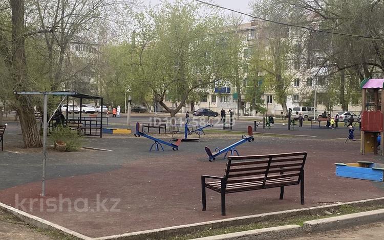 2-комнатная квартира · 44.5 м² · 3/5 этаж, Маметова 60 — Остановка КАЗИиТУ за 16.5 млн ₸ в Уральске, мкр Школьник — фото 2