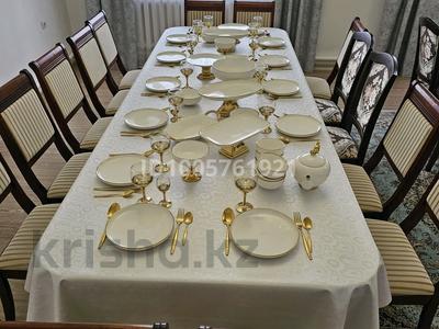 Дом · 5 комнат · 300 м², Сабит Муканова 11 — Пересечение улиц Ш. Айманова. Район бани Люкс, IT-школа за 100 000 〒 в Косшы