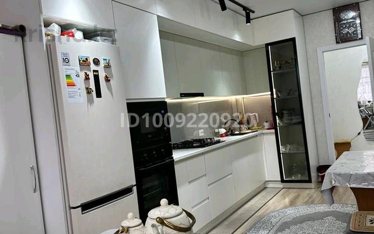 2-комнатная квартира · 76.3 м² · 2/6 этаж, мкр Байтерек — Школа Інжу за 35 млн ₸ в Таразе — фото 2
