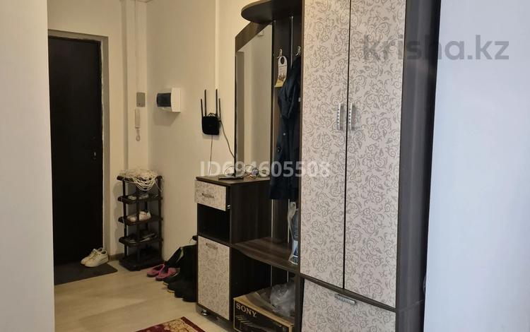 2-комнатная квартира · 60 м² · 6/9 этаж, мкр Нурсая 112 за 180 000 ₸ в Атырау — фото 2