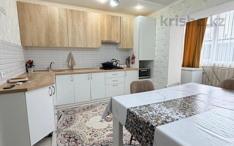2-бөлмелі пәтер · 80 м² · 1/5 қабат, Айталиева 5 — жамбыла, бағасы: 28 млн ₸ в Уральске — фото 4